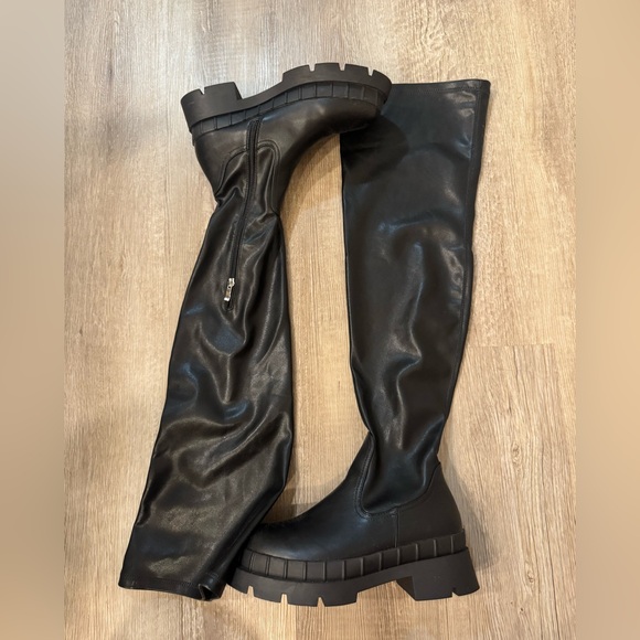 Raid Shoes - Women’s over the knee vegan leather boots